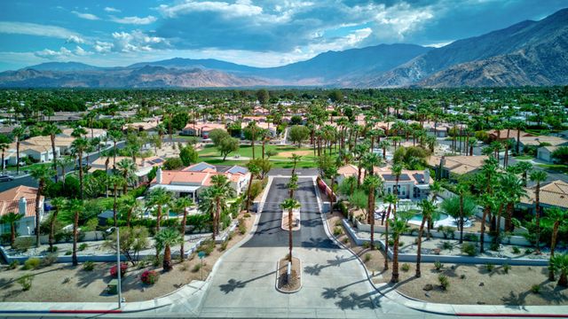664 E Lily Street, Palm Springs, CA 92262