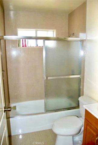 549-551 N Niagara, Burbank, CA 91505