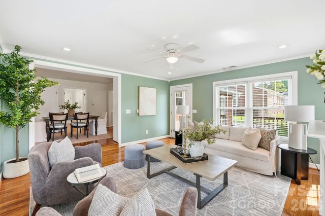 112 Queensbury Road, Winston Salem, NC 27104