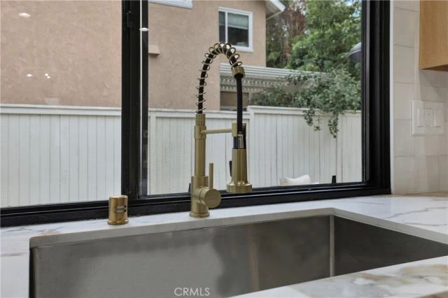 2 Hudson, Irvine, CA 92620