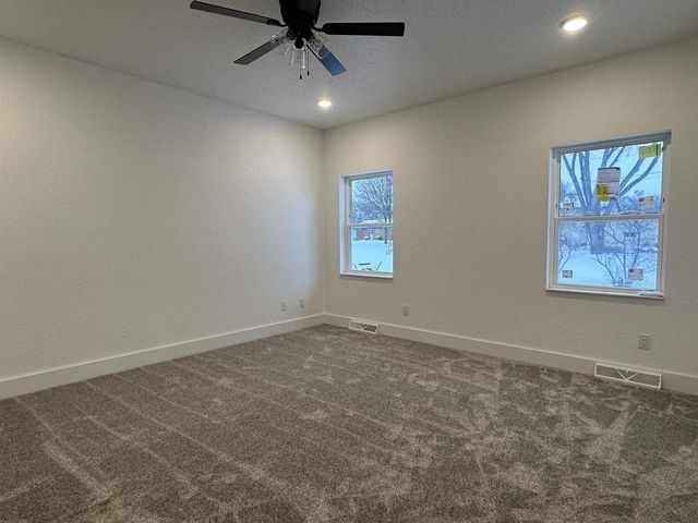 1220 Prairie Avenue, Janesville, WI 53545