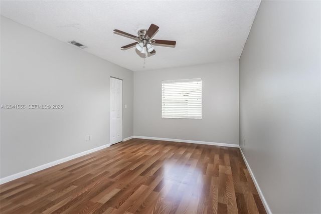 830 Royal Palm Beach Blvd, Royal Palm Beach, FL 33411