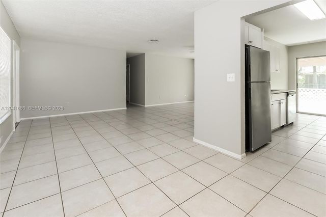 830 Royal Palm Beach Blvd, Royal Palm Beach, FL 33411