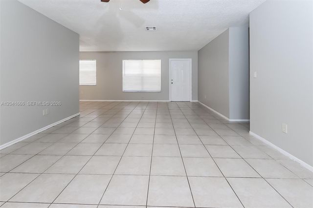 830 Royal Palm Beach Blvd, Royal Palm Beach, FL 33411