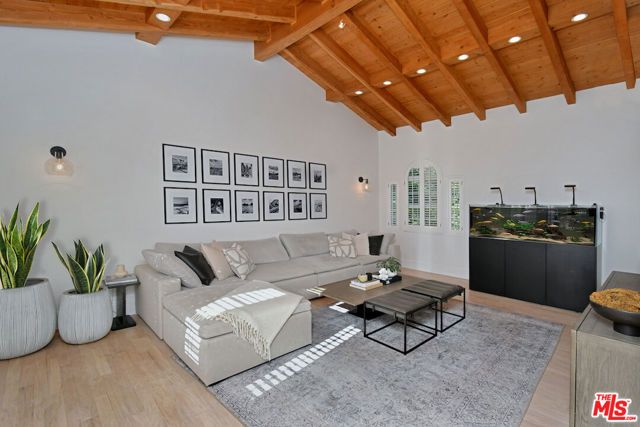 4524 Balboa Avenue, Encino (los Angeles), CA 91316
