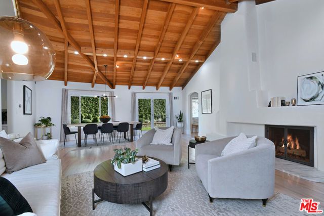 4524 Balboa Avenue, Encino (los Angeles), CA 91316