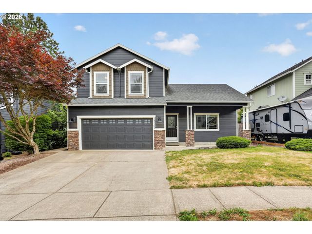 18359 DAVIS St, Sandy, OR 97055