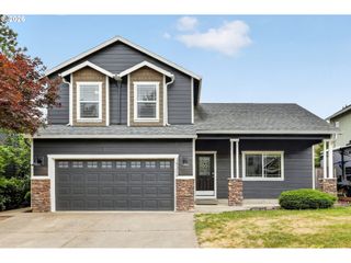 18359 DAVIS St, Sandy, OR 97055