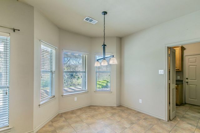 526 Preston Trail, Cedar Hill, TX 75104