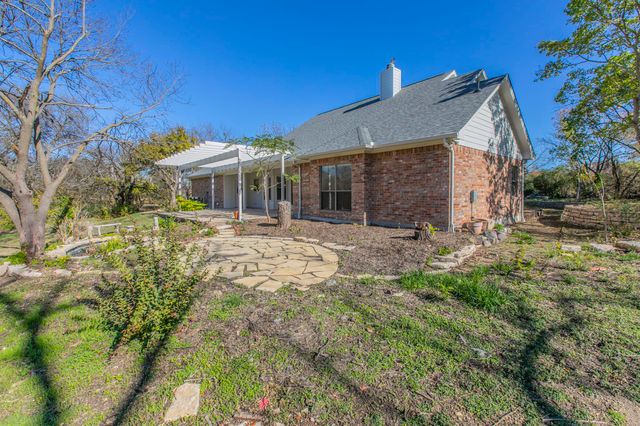 526 Preston Trail, Cedar Hill, TX 75104