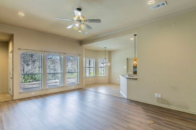 526 Preston Trail, Cedar Hill, TX 75104