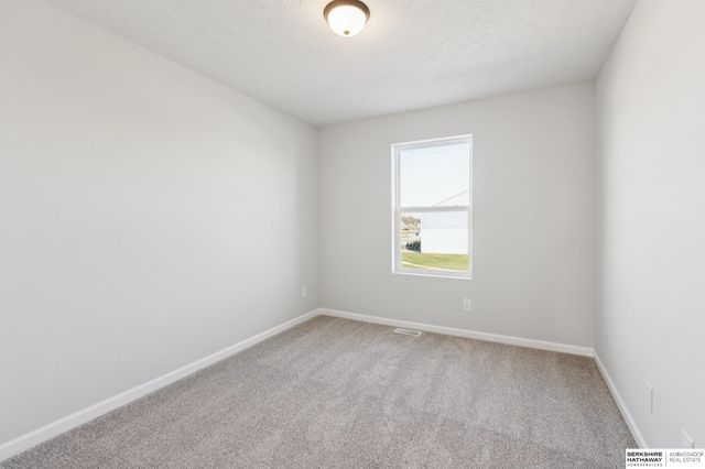 4707 E 21 Avenue, Fremont, NE 68025