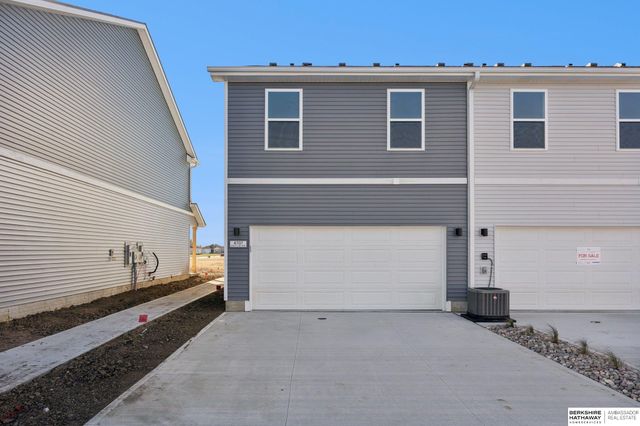 4707 E 21 Avenue, Fremont, NE 68025