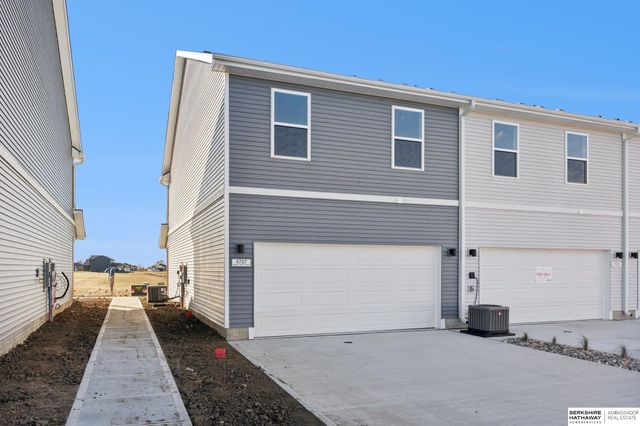 4707 E 21 Avenue, Fremont, NE 68025