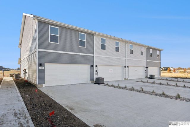 4707 E 21 Avenue, Fremont, NE 68025