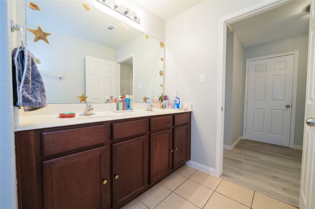 12339 Orloff Drive, Rhome, TX 76078