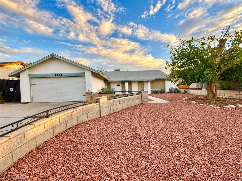 5368 Regal Avenue, Las Vegas, NV 89146 — photo 4