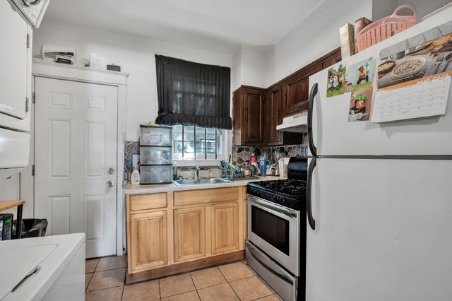 1913 S BEECHWOOD ST, Philadelphia, PA 19145