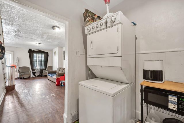 1913 S BEECHWOOD ST, Philadelphia, PA 19145