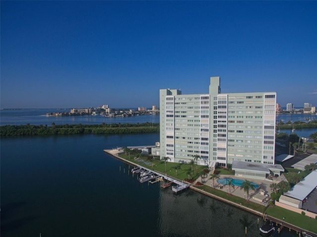 31 ISLAND WAY 508, Clearwater Beach, FL 33767