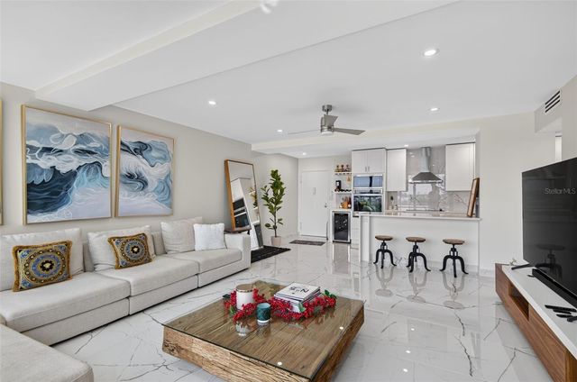 31 ISLAND WAY 508, Clearwater Beach, FL 33767
