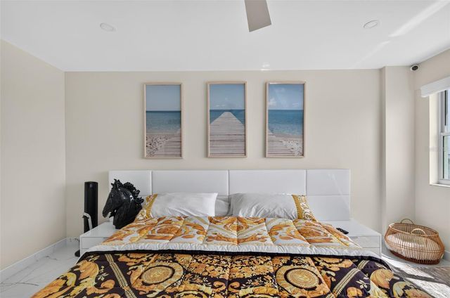 31 ISLAND WAY 508, Clearwater Beach, FL 33767
