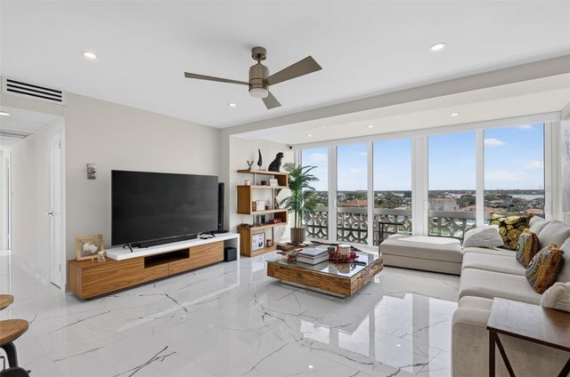 31 ISLAND WAY 508, Clearwater Beach, FL 33767