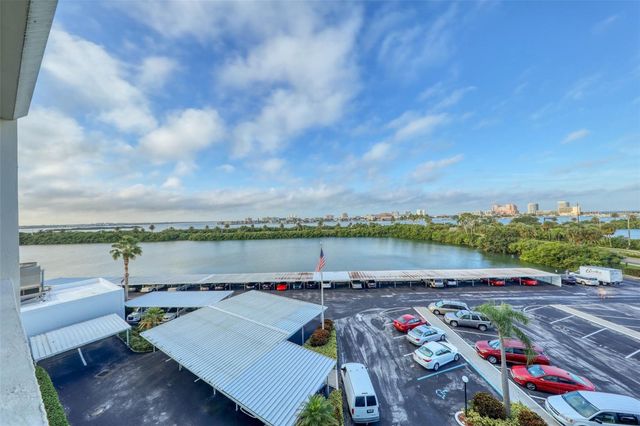 31 ISLAND WAY 508, Clearwater Beach, FL 33767