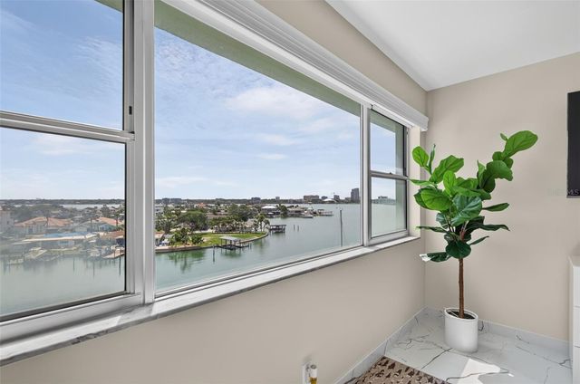31 ISLAND WAY 508, Clearwater Beach, FL 33767
