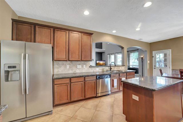 21135 Breezy Shore Lane, Richmond, TX 77407