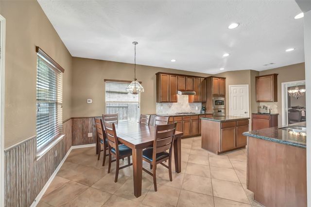 21135 Breezy Shore Lane, Richmond, TX 77407