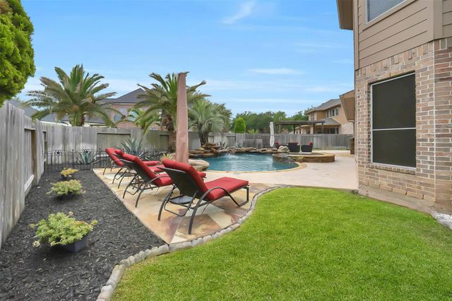 21135 Breezy Shore Lane, Richmond, TX 77407