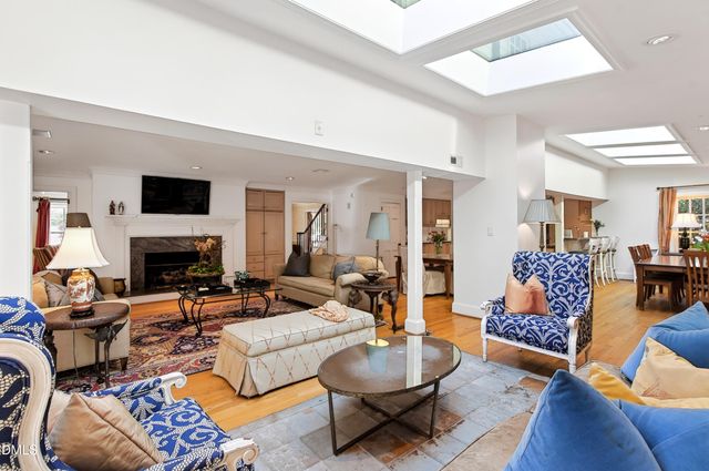 325 Buncombe Street, Raleigh, NC 27609