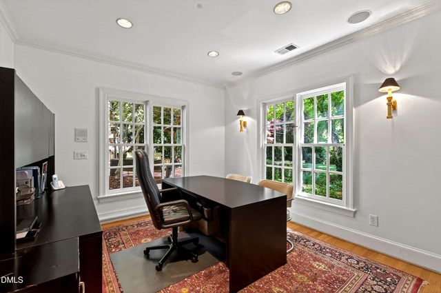 325 Buncombe Street, Raleigh, NC 27609
