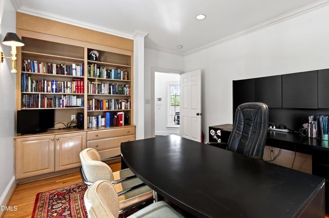 325 Buncombe Street, Raleigh, NC 27609