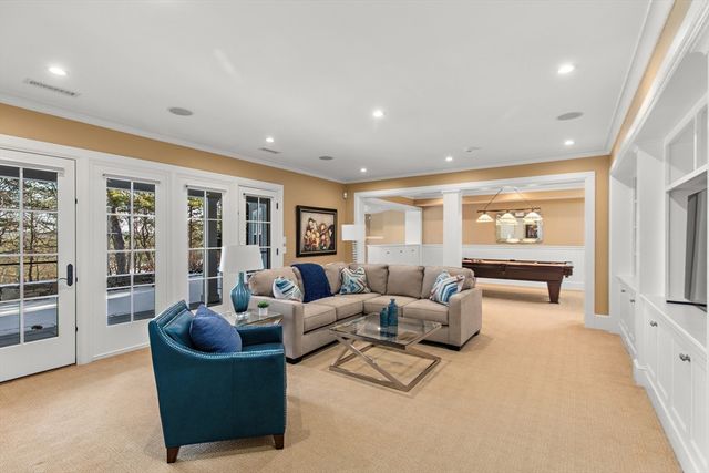 12 Stones Throw, Plymouth, MA 02360