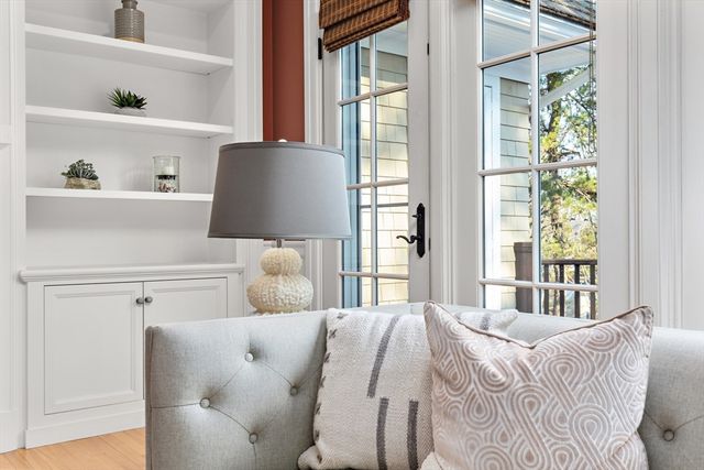 12 Stones Throw, Plymouth, MA 02360