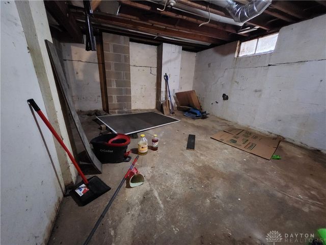 625 Fulmer Drive, Dayton, OH 45403