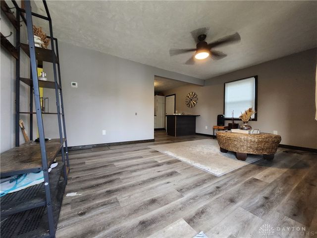 625 Fulmer Drive, Dayton, OH 45403