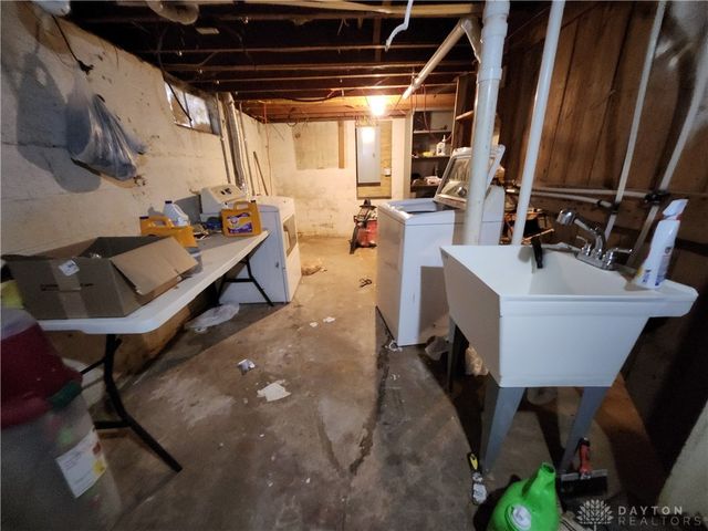 625 Fulmer Drive, Dayton, OH 45403