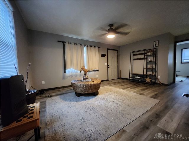 625 Fulmer Drive, Dayton, OH 45403