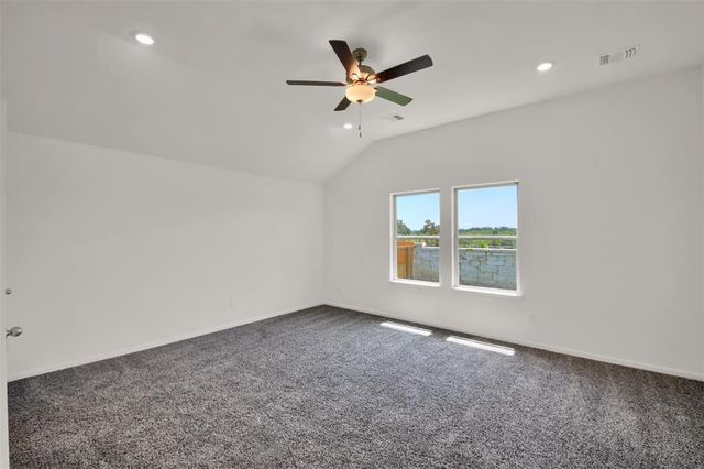 133 Woods Edge LN, Georgetown, TX 78628