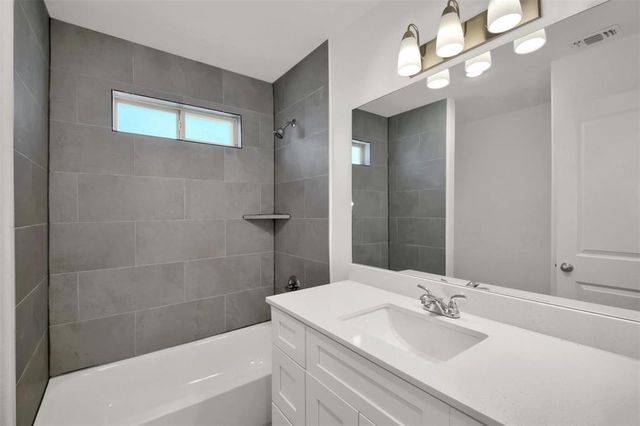 133 Woods Edge LN, Georgetown, TX 78628