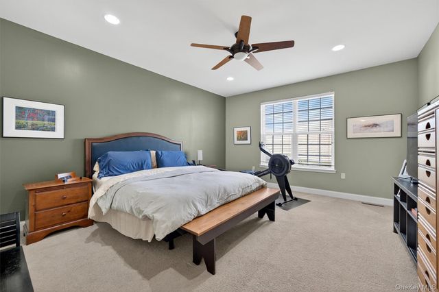 21 Cyprus Drive, Middletown, NY 10940