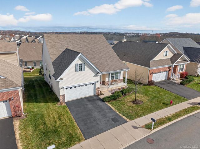 21 Cyprus Drive, Middletown, NY 10940