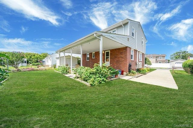 508 Chamberlin Street, East Meadow, NY 11554