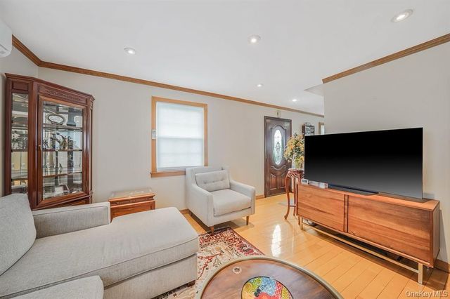 508 Chamberlin Street, East Meadow, NY 11554