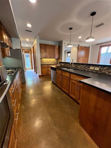 4601 Depew Ave A, Austin, TX 78751