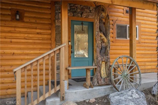 448 Edgemoor Road, Big Bear Lake, CA 92315