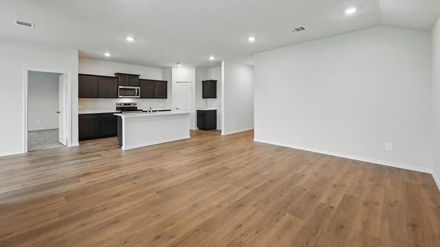 5008 Shumard Drive, Lindale, TX 75771